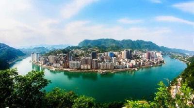 长阳5200余人次投入救灾