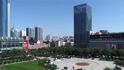 2020年宜昌市社会消费品零售总额1391亿元