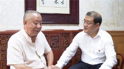 王立走访慰问烈士遗属等