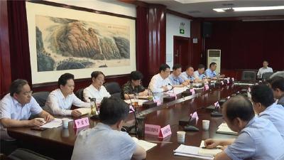 市政府研究解决市民反映较为集中的民生问题