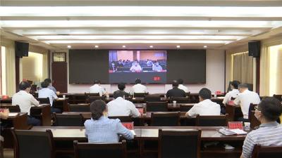 市疫情防控指挥部召开工作会