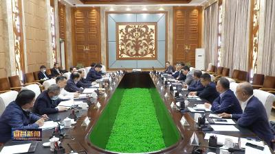 王立与中冶南方董事长项明武座谈