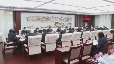 市人大常委会党组理论学习中心组举行集体学习