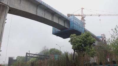 王均成调研宜昌至郑万高铁联络线建设工作