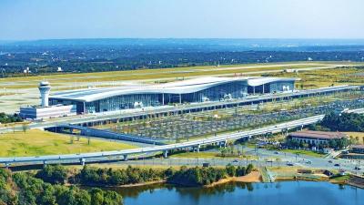 外籍旅客占比位居全省口岸之首 三峡国际机场航空口岸去年出入境人员达10.6万人次