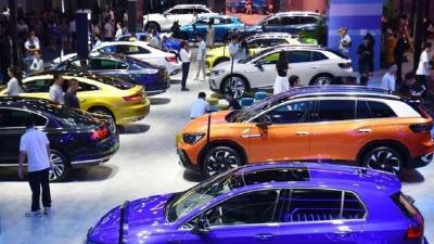 今年汽车以旧换新补贴继续 2024年汽车置换补贴申请截止时间为2025年1月10日24时