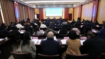 今年全市民政工作划出重点 实施“银龄行动”和“智慧助老”等项目  