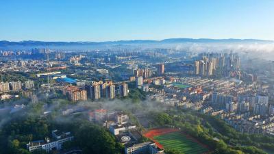 市委常委会召开会议 扎扎实实落实促进民营经济发展的政策措施 锲而不舍落实中央八项规定精神  