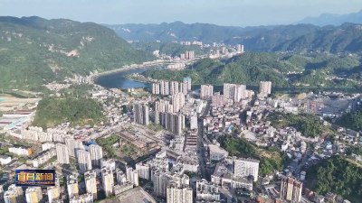 熊征宇在长阳调研时强调 统筹发展和安全 筑牢防汛安全网 奋力实现“时间过半、任务过半”
