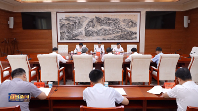 市委召开专题会议  聚焦主题  突出重点  注重实效  从严从实推进深入贯彻中央八项规定精神学习教育