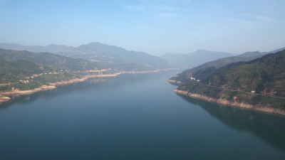 进入防洪模式 三峡水库水位消落至149.28米  航道部门强化通航保障