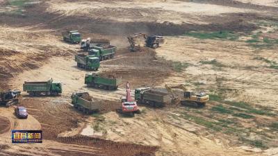 聚焦“四个重大” 推动高质量发展首个项目落地主干道9月通车玛瑙河园区建设提速