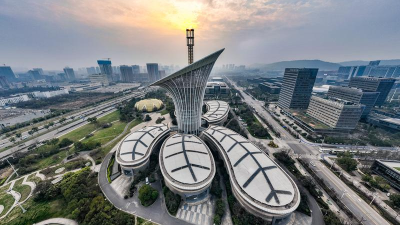 武汉这十年，万物生长  