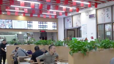 宜昌市入选第二批城市一刻钟便民生活圈全域推进先行区试点 “近”享便利生活 “圈”出咫尺幸福  