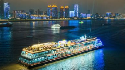 从观水到乐水，“水经济”创造新潮流——大城奋进·武汉新消费观察①  