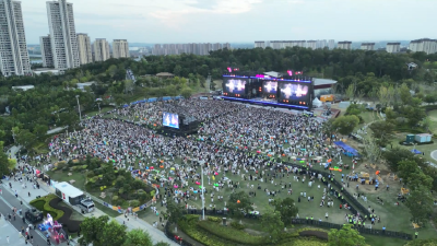 荆门夜经济 绽放新活力  
