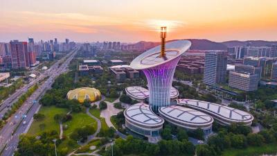 湖北，“必须”的  