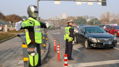 春运首日，荆州“卷”起来了！  