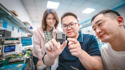 中部“两兄弟”并肩探路汽车强国  