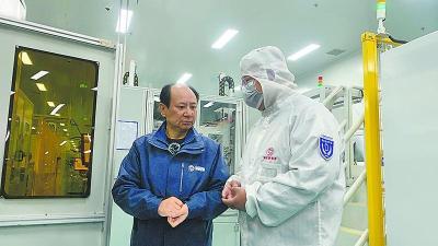 30余载实业报国！他把实体经济期盼带上全国两会  