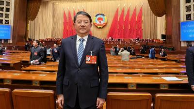 “我们要有高志气、高目标、高追求” ——全国两会代表委员共话武汉“高地”建设  