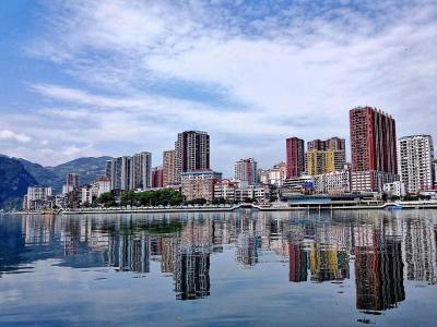 长阳发布首部民宿团体标准 力促清江民宿从“繁星点点”到“群星璀璨”