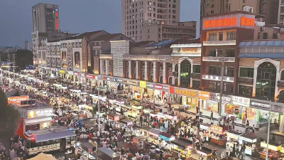 一街烟火“绣”中来——黄州学生街夜市的长红之道 