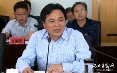 省专家组为我市创建文明城市“问诊送药”