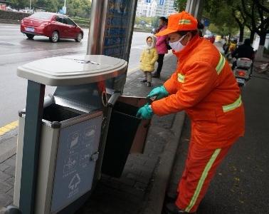 我市25名一线环卫工人享租赁补贴