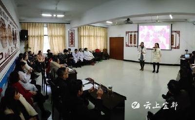 高坝洲镇卫生院：展天使风采，扬清风正气