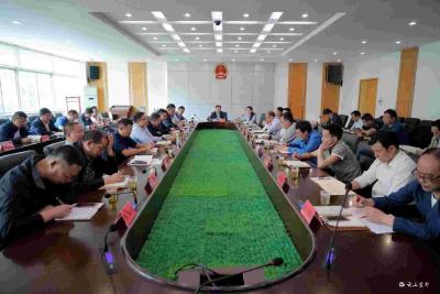 加强协作 形成合力 全力以赴打好防范化解金融风险攻坚战