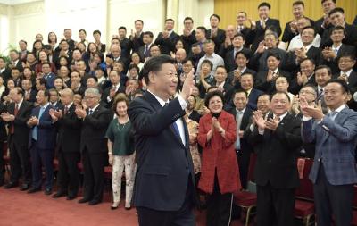 习近平会见第九届世界华侨华人社团联谊大会和中华海外联谊会五届一次理事大会代表