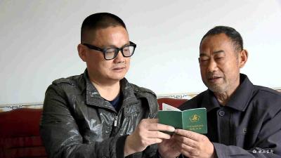 【扶贫在路上】小小残疾证 浓浓帮扶情