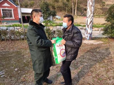 他们在战“疫”中贡献榜样力量！