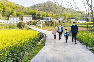 【三峡日报】“拆”出新空间 “植”出新面貌