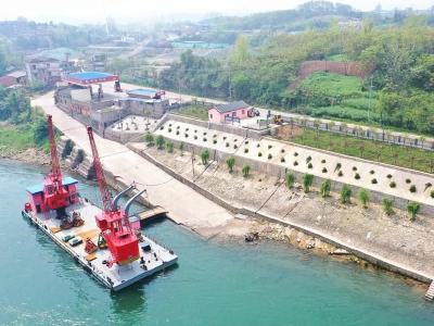 宜都首个港口和船舶污染物接收转运码头投入使用