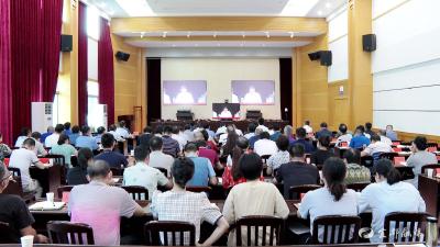 李泽刚：守土有责 守土负责 守土尽责 加强政府系统廉政建设