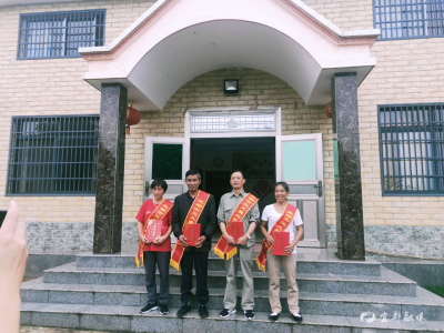 凿洞救人！张家冲五村民见义勇为获表彰!