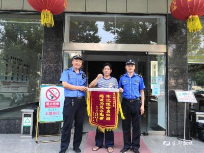 市城管执法局：依法拆违解民忧