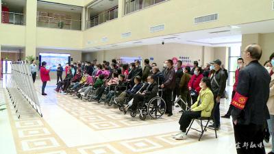 市残联组织残疾人到红色记忆博物馆开展励志教育