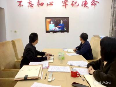市人才服务中心开展道德法治讲堂活动