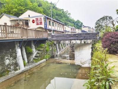 “桥”见初心 百年传承——宜昌第一位共产党员胡敌为家乡留下石板桥