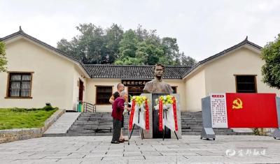 这场“隔空对话”，震撼内心！