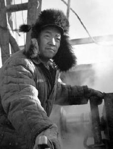 王进喜：新中国石油战线的铁人