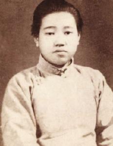缪伯英：中国共产党第一个女党员