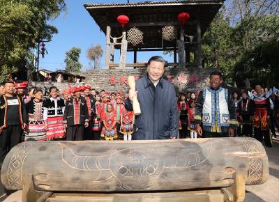 习近平总书记倾心浇灌民族团结进步之花