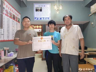 枝城市场监管所服务“零距离”