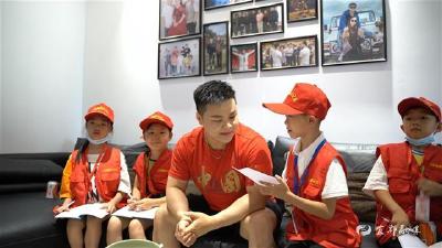 汪周雨回宜都了！
