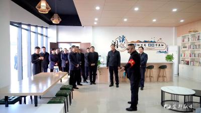 【文明宜都】市人大常委会视察全国文明城市创建工作