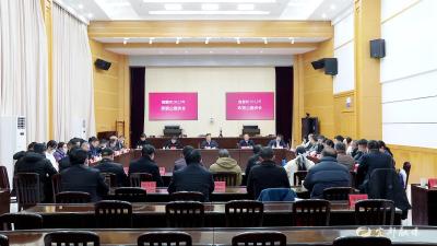 以高质量的金融支撑“开局企稳、复元打平、再续精彩”！宜都市2022年政银企座谈会召开